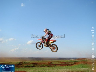 Pilotos já treinam na pista de Motocross