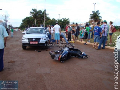 Colisão entre Moto e Carro na Perimetral Norte próximo a Auto Vidros