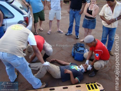 Colisão entre Moto e Carro na Perimetral Norte próximo a Auto Vidros