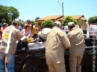 Acidente no Jardim Guanabara deixa motoristas feridos