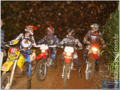 Trilheiros noturnos em Maracaju