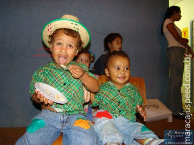 Festa Julina na Creche Maria Dalphina