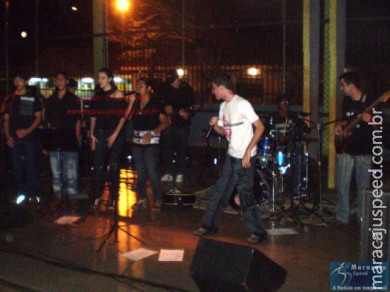 Evangelizando nas Férias Ministério de Louvor Raio de Luz 