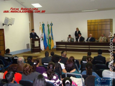 Entrega de certificado de honra ao mérito ao Dia do Pastor Evangélico