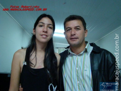 Deputado Reinaldo Azambuja doa três Micros Computadores para entidades de Maracaju e Vista Alegre