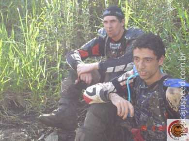 Trilheiros no fim de semana.