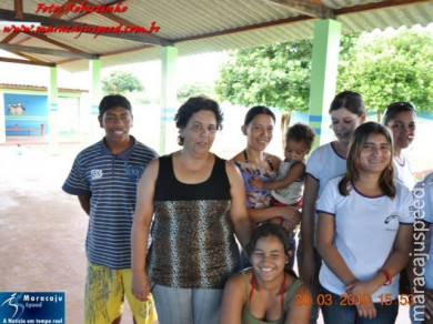 Curso de Auxiliar de Saúde Bucal realiza ação no Espaço Vida