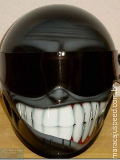 O QUE ACHA DE TER UM CAPACETE DESTE???