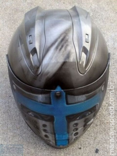 O QUE ACHA DE TER UM CAPACETE DESTE???