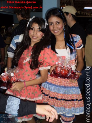Festa Julhina na Escola Padre Constantino de Monte 