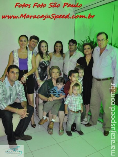 Aniversário 80 anos Corina Alves dos Reis 