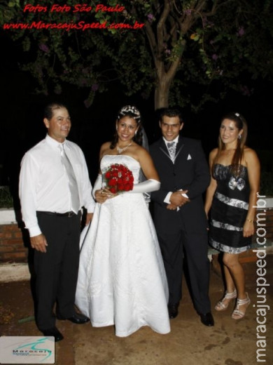 Casamento Daiane e Thiago realizado na Igreja Sara Nossa Terra e Festa no Sabor na Brasa