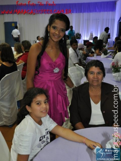 Aniversário de de 15 anos da Edna realizado na AABB