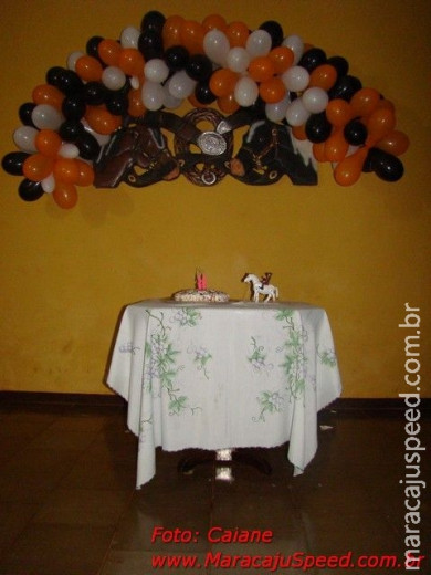 Aniversário da Leticia 