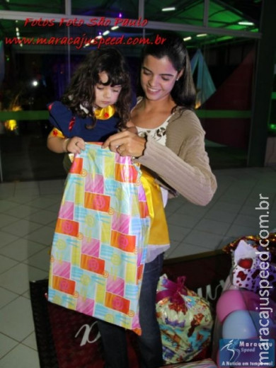 Aniversário de 03 anos de Amanda Gonçalves Azambuja