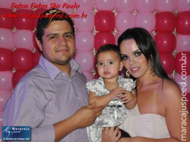 1° aniversário da pequena Iris no Evas Buffet