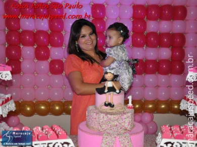 1° aniversário da pequena Iris no Evas Buffet