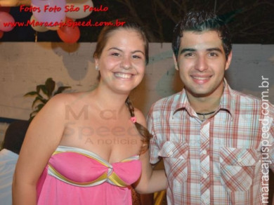Aniversário de Nove anos de Julia Melissa em sua residência 