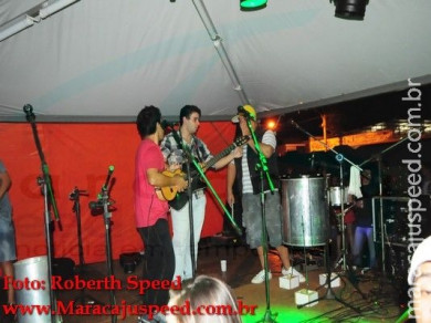 Fotos: Pagode Extra Vip 360º Piscina Clube 07/04/12