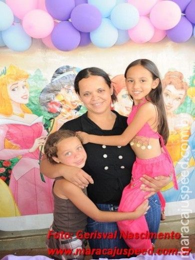Aniversário de 8 anos da Izadora Salles comemorado dia 30.09 na associação do BNH