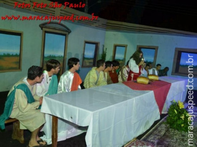 Igreja Católica - Incenação da Paixão de Cristo realizada no Parque Ecológico Vila Juquita
