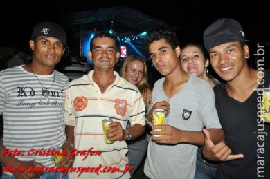 Festa da linguiça Show Léo e Giba 03/05/13