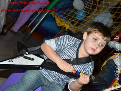 Aniversario 5 anos Amanda Gonçalves Azambuja