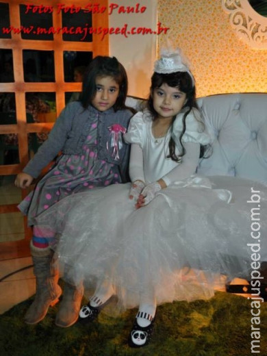 Aniversario 5 anos Amanda Gonçalves Azambuja