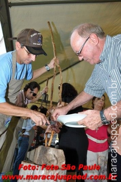 Almoço beneficiente em prol da Casa de Esperança Amanda e Lara