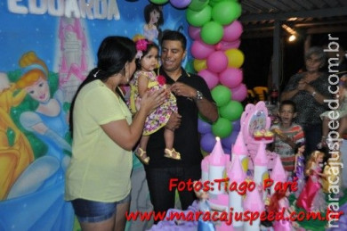Aniversário de 01 ano de Eduarda Paré Santana