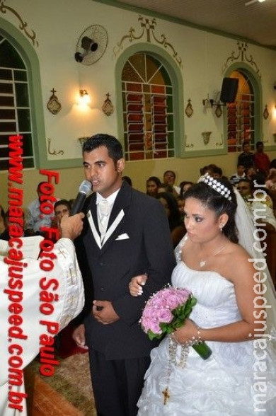 Casamento de Jussara e Fagner na Igreja Santo Antônio - 01/03/2014