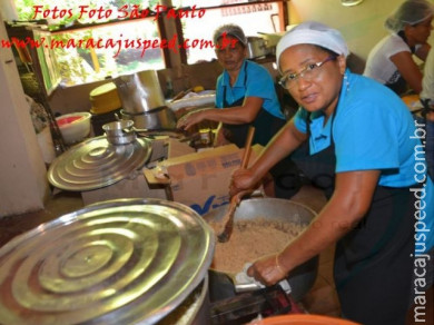 Almoço Beneficente em prol da Casa de Recuperação Amanda e Lara 15.11.2014