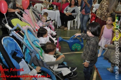 Comemoração do dia das Mães na Escola CATE 08/05/2015