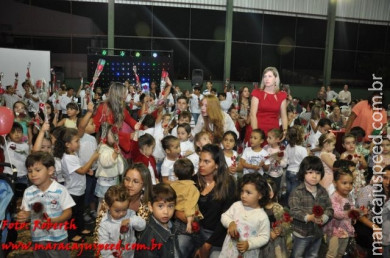 Comemoração do dia das Mães na Escola CATE 08/05/2015