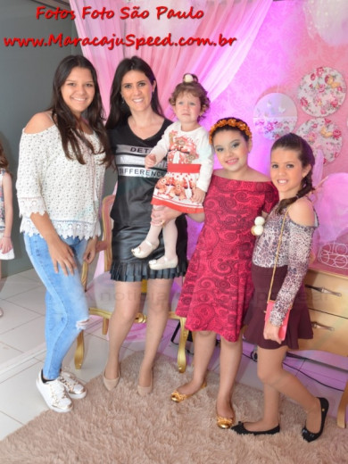 Aniversário 9 anos Amanda Gonçalves Azambuja