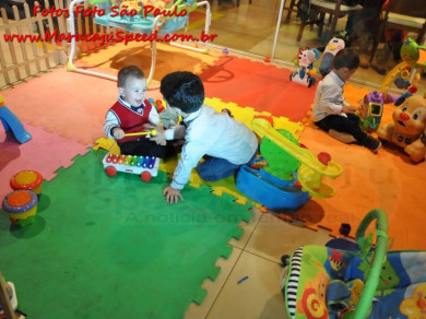 Aniversário de 1 ano de Thomaz Gamba Corrêa 