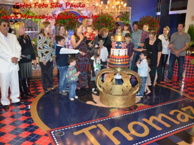 Aniversário de 1 ano de Thomaz Gamba Corrêa 