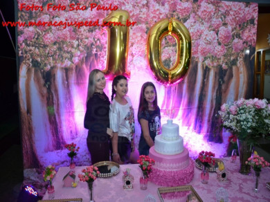 Aniversário 10 anos, de Amanda Gonçalves Azambuja