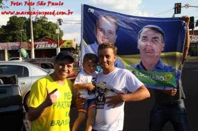Carreata pró-Bolsonaro e candidatos 23/09/2018
