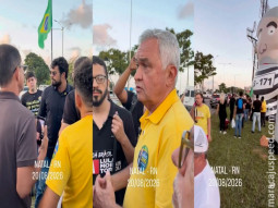 Delegado da PF tenta apreender boneco contra Lula no RN