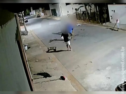 Homem cobra R$ 340 de ex-patrão e é agredido com golpe de enxada