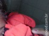 Maracaju: Criança enrosca zíper em olho e acaba no hospital