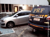 PRF prende criminoso responsável por vários assaltos a bancos em SP e recupera carro roubado