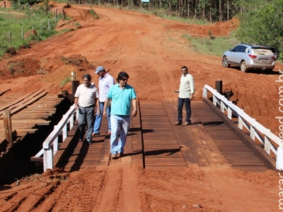 Prefeitura vai construir três pontes para facilitar escoamento da produção