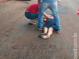 Maracaju: Pedestre é atropelada por motociclista na Rua Franklin Ferreira Ribeiro