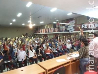 Reposição dos 6 dias de greve não deve prejudicar as férias escolares Reposição dos 6 dias de greve não deve prejudicar as férias escolares