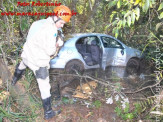 Maracaju: Condutora perde controle de veículo na rodovia MS-162 e voa para interior de brejo