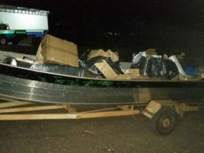 PMA prende paranaense no rio Paraná com contrabando em barco