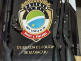 Polícia Civil de Maracaju apreende escopeta calibre 12, rifles calibre .22, revólver calibre .38 e várias munições em residência na Vila Juquita