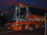 Maracaju: Corpo de Bombeiro atende ocorrência de colisão entre ônibus e bi trem durante a madrugada na BR-267